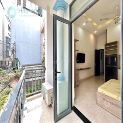 Studio ban công trung tâm tân bình gần công viên Hoàng Văn Thụ