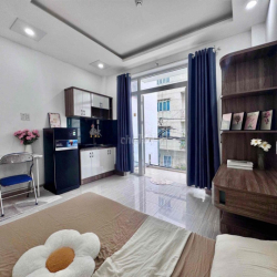 CÒN 1 PHÒNG  STUDIO BAN CÔNG NGAY CHU VĂN AN BÌNH THẠNH