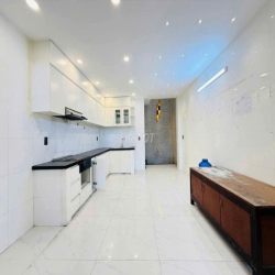 Thuê Nhà Hẻm 6m 💎Phạm Văn Chiêu P8💎💎5x16m 💎3 lầu-4 Phòng-5wc-