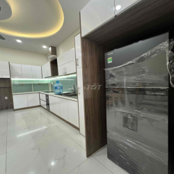 Cho thuê nhà đường Nghiên Xuân Yêm giá 25tr/tháng