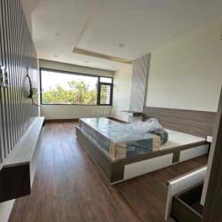 Cho thuê nhà đường Nghiên Xuân Yêm giá 25tr/tháng