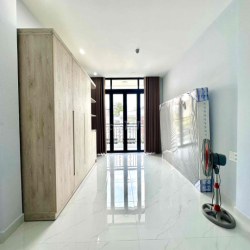 CHÍNH CHỦ CHO THUÊ PHÒNG STUDIO BAN CÔNG FULL NỘI THẤT BẮC HẢI Q10