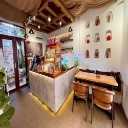 CHO THUÊ BIỆT THỰ SÂN VƯỜN - TRẦN HUY LIỆU, PHÚ NHUẬN