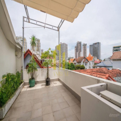 VILLA PHỐ NGUYỄN VĂN HƯỞNG 400M2 HIỆN ĐẠI - GIÁ 110 TRIỆU ĐÃ GỒM VAT