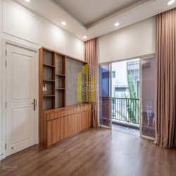 VILLA PHỐ NGUYỄN VĂN HƯỞNG 400M2 HIỆN ĐẠI - GIÁ 110 TRIỆU ĐÃ GỒM VAT