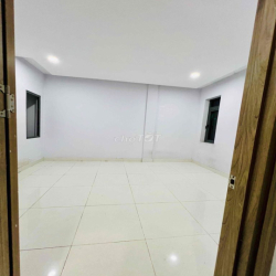 Cho Thuê Nhà TX13 Ngay Chung Cư Picity DT 6x14 1Trệt 2Lầu 4Pn 4Wc