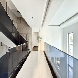 CHO THUÊ NHÀ VILLA GÓC 3 TẦNG MỚI  KHU HÀ QUANG 2 GIÁ 50 TRIỆU/ THÁNG