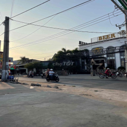 MẶT BẰNG HIẾM NGAY NGÃ BA LÒ RÈN – 260m² – DÒNG TIỀN KINH DOANH CỰC TỐ