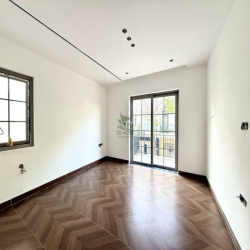 CHO THUÊ NHÀ VILLA GÓC 3 TẦNG MỚI  KHU HÀ QUANG 2 GIÁ 50 TRIỆU/ THÁNG