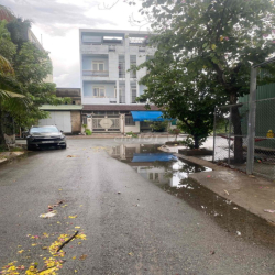 cho thuê nhà nguyên căn 3 lầu chợ bình điền Q8
