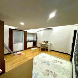 CĂN duplex 2 Giường Ngủ Siêu To _ Không chung chủ _ nội thất có đủ