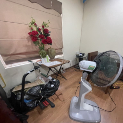 Cho thuê nhà ngõ 168 Hào Nam DT55m2, 4,5T, giá 15 triệu/tháng oto.