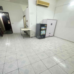 PHÒNG L1 CHO THUÊ ,WCR ,CHỢ TSN ,CV GIA ĐỊNH ,ĐH GIA ĐỊNH ,ĐHCN4 ,SBAY