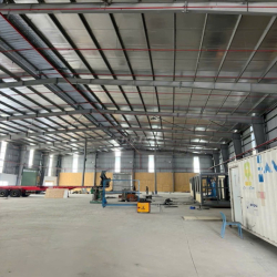 Cho thuê kho xưởng 4500m2 giá tốt trong kcn Đức Hòa,Long An