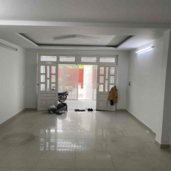 NHÀ PHỐ KDC AN SƯƠNG, P.ĐÔNG HƯNG THUẬN-DT4x18m 2 LẦU 4PN 4WC