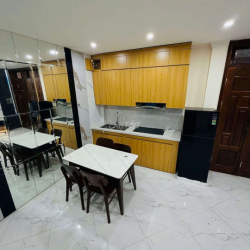 🏡 CHO THUÊ NHÀ NGUYÊN CĂN BỒ ĐỀ - THANG MÁY XỊN - FULL ĐỒ  - 15 TRIỆU!