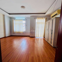 Cho Thuê Nhà DT 5x16m 1Trệt 2Lầu 3Pn 4Wc Sân xe Máy Hẻm Ôtô TL19 Q12