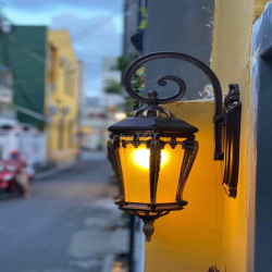 Nhà gác lửng NGUYỄN VĂN THOẠI,gần biển.Nhà 2 đường Ôtô trước và sau