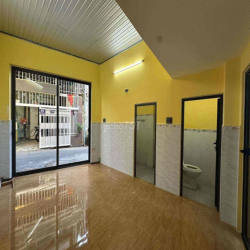 Nhà gác lửng NGUYỄN VĂN THOẠI,gần biển.Nhà 2 đường Ôtô trước và sau