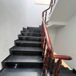 Cho Thuê Nhà DT 5x16m 1Trệt 2Lầu 3Pn 4Wc Sân xe Máy Hẻm Ôtô TL19 Q12