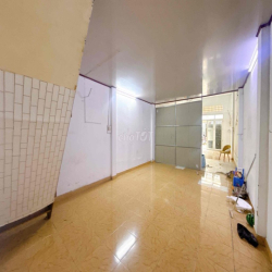 Chính chủ cho thuê nhà Tân Kỳ Tân Quý 4x21m, cấp 4 gác lửng