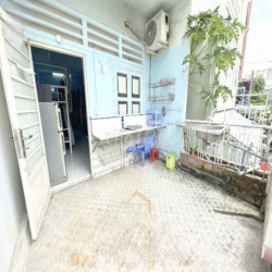 KTX TƯ NHÂN GIÁ RẺ - FREE NỬA THÁNG TIỀN THUÊ