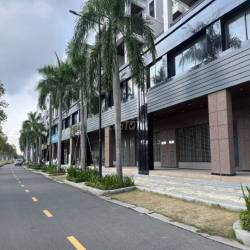 Cho thuê tầng 1 Shophouse KĐT Zeitgeits làm văn phòng