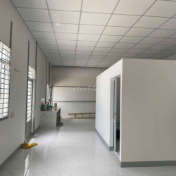 Cho Thuê Nhà Vườn 11x15m Đường Số Phạm Hữu Lầu