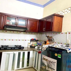 NHÀ CÓ NỘI THẤT 46m2 1LẦU 2PN 2WC HXH ĐÕ THÚC TỊNH