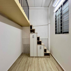 PHÒNG TRỌ GIÁ RẺ_MỚI 100% CẦU THANG TÍCH HỢP TỦ ĐỒ, ĐẸP MÊ LY