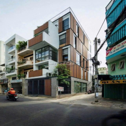 CHO THUÊ NHÀ 2MT BÙI VĂN THÊM QPN, DT 5.5x15M, TRỆT 4 LẦU, GIÁ 50TR