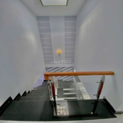 Cần cho thuê nhà MT 109A Hoa Lan P.2 Q.Phú Nhuận