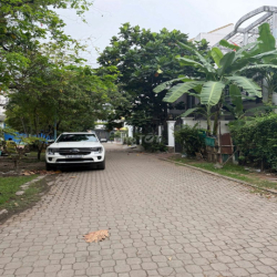 CHO THUÊ BIỆT THỰ KDC NAM LONG - TRẦN TRỌNG CUNG Q7. Gía  35 triệu