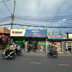 Cho thuê 10m mặt tiền Bình Trị Đông, 210m2 ngay chợ