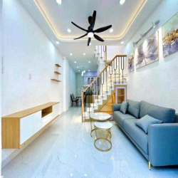 NHÀ MỚI FULL NỘI THẤT 52m2 1LẦU 2PN 2WC HXH GẦN CHỢ