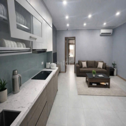 Nhà ngõ 1 Phạm Tuấn Tài - DT 60m2 x 6 tầng có Thang Máy đường 8m để xe