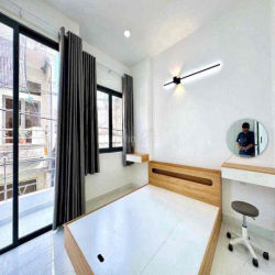 NHÀ MỚI FULL NỘI THẤT 52m2 1LẦU 2PN 2WC HXH GẦN CHỢ