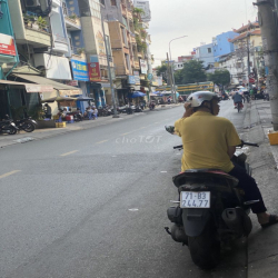 Mặt tiền CMT8 100m2 đối diện chợ Hoà Hưng, riêng biệt.