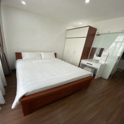 Căn hộ Quận Đống Đa 48m2 1N & 1 khách phố Đông Các ở ngắn ngày & dài