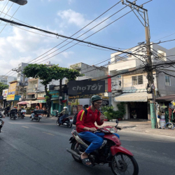 Mặt Tiền Đường Âu Cơ Khu Kinh Doanh Sầm Uất .