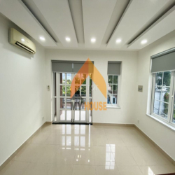 VIILLA FULL DT HẦM BỰ NHẤT QUẢ ĐẤT SAU METRO 10X20