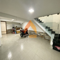 VIILLA FULL DT HẦM BỰ NHẤT QUẢ ĐẤT SAU METRO 10X20