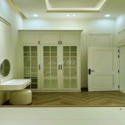 Cho thuê biệt thự Tân Cổ Điển Phường Chánh nghĩa gần Bến Xe Bình Dương