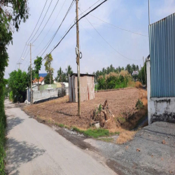 Cho thuê dài hạn đất góc 2 mặt tiền gần cầu Rạch Tam, xã Tân Nhựt