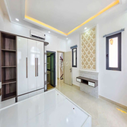 🔥🔥CHO THUÊ NHÀ NC - DT 7X14M - HẺM 🚘 2637 HUỲNH TẤN PHÁT - NHÀ BÈ