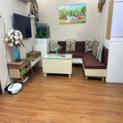 Cho thuê căn hộ 2PN,nội thất cao cấp,thoáng mát,gần chợ,ST...giá 7tr