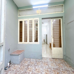 Nhà nguyên căn khu Tân Hương 4x16m 1 lầu 2pn sẳn nội thất