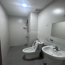 Cho thuê căn hộ 2PN, 1WC tại Goldora Plaza