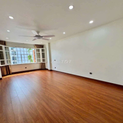 CHỈ 13TR THUÊ NGAY NHÀ TĐC NGỌC THỤY 6 TẦNG – THANG MÁY–GARA Ô TÔ–3PN 