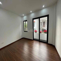 Chủ Ngộp Bán Gấp Nhà Đơn Lập 45m2 thuộc Đồng Mai Yên Nghĩa,